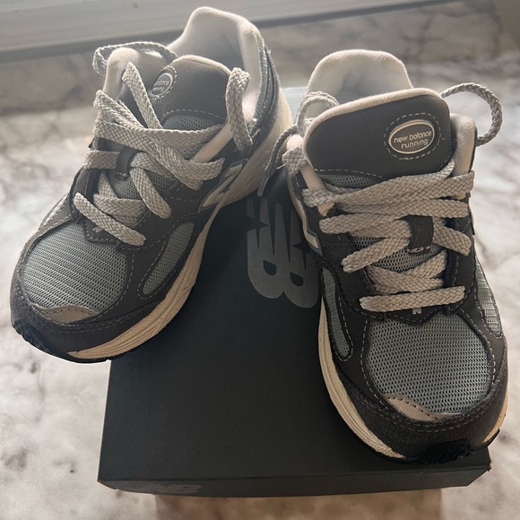 Toddler New Balance sneakers - Picture 3 of 6